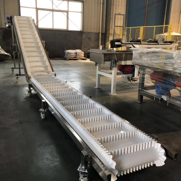 廣西Z型裙邊皮帶輸送機